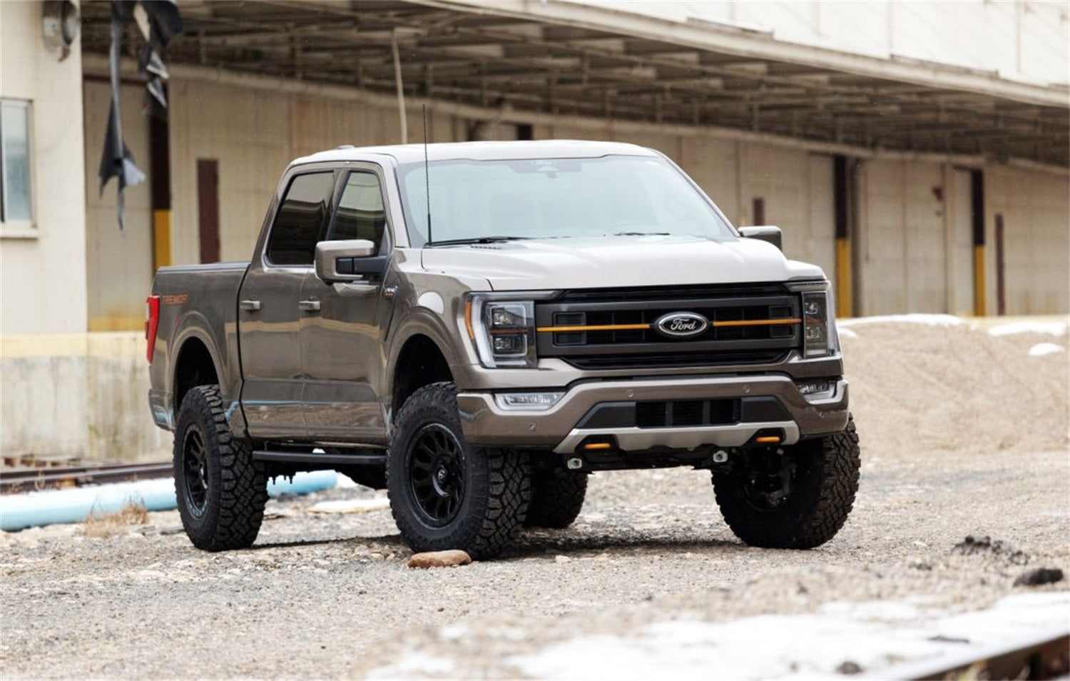 ReadyLift Front Leveling Kit 3 in. - 66-21301